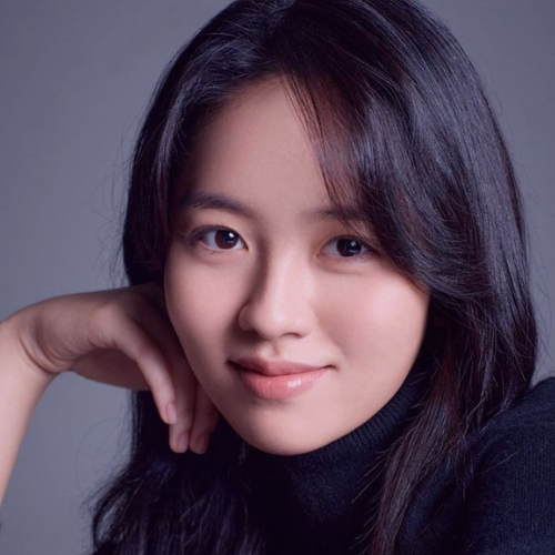 A Serendipity Embrace Queen: Kim So Hyun Recent Highlights.