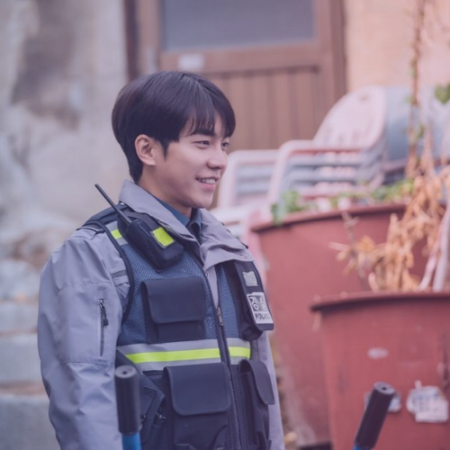 Featured Image - Police Officers in K-dramas that Arrested Our Hearts and Made us Rethink Career Goals