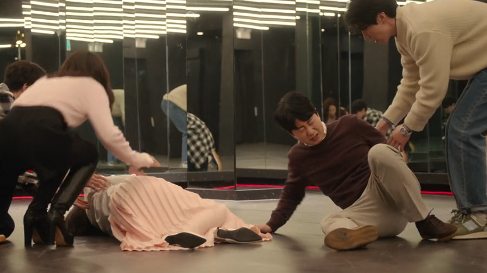 The Divorce Insurance couple dance