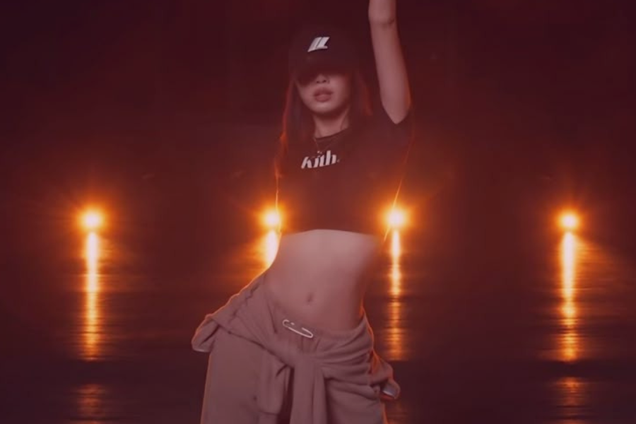 Blackpink Lisa Spotlight 