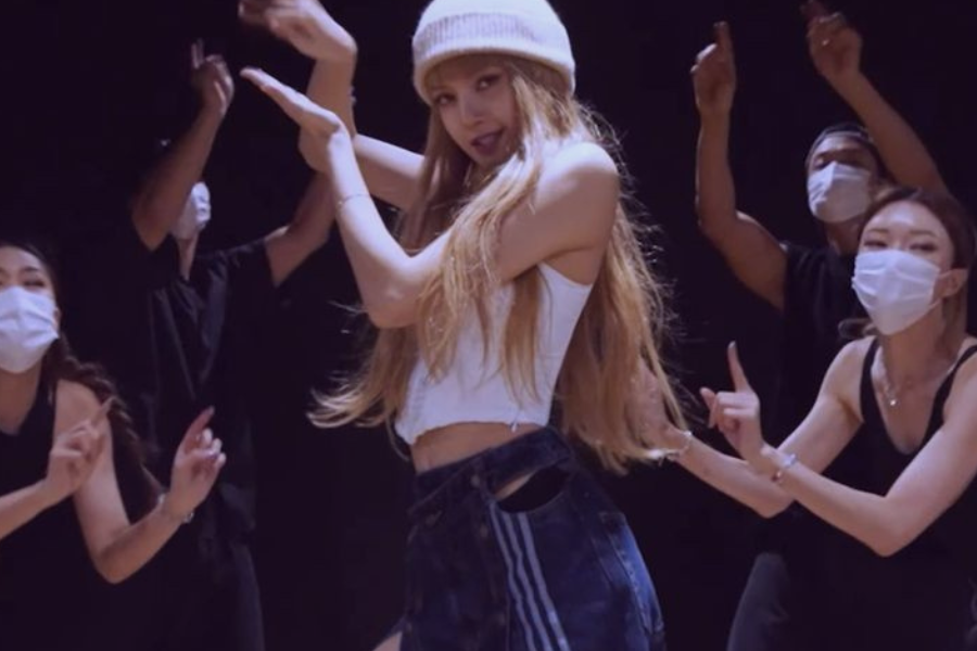 Blackpink Lisa Spotlight 
