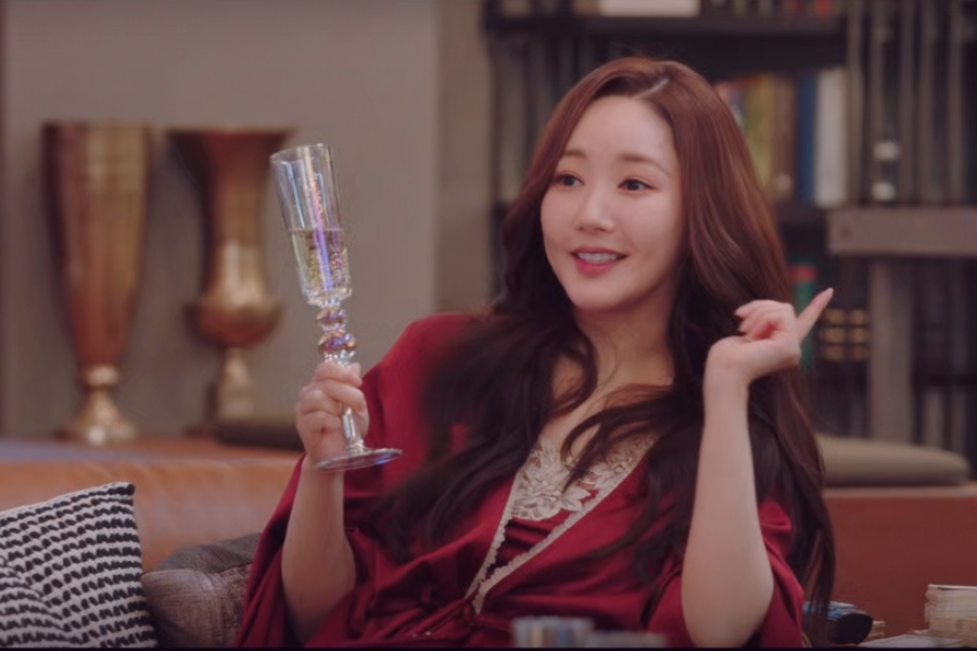 Confidence Queen Review